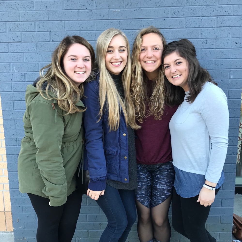 Meet your Posher, Mallory